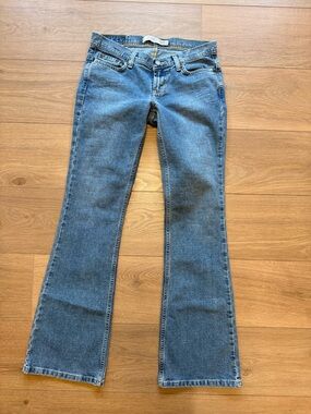 Mid rise Express jeans. Size 2R